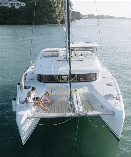 Lagoon 42