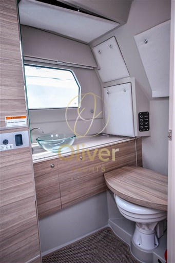 00908SX320GTO-INTERIOR-2023