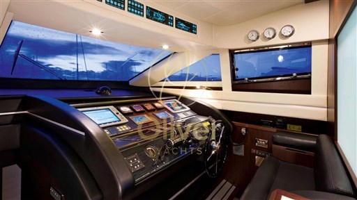 30 Cockpit