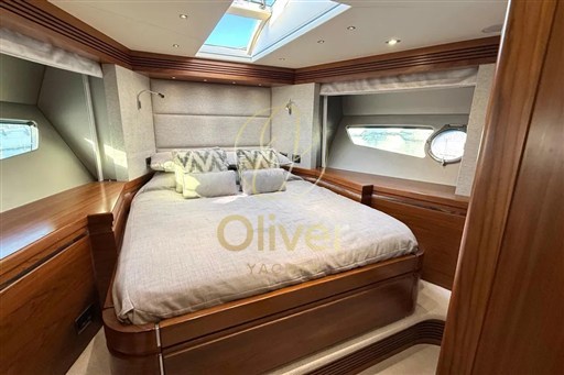 25 VIP Cabin
