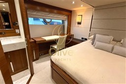 20 Master Cabin