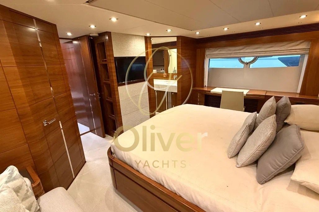 21 Master Cabin
