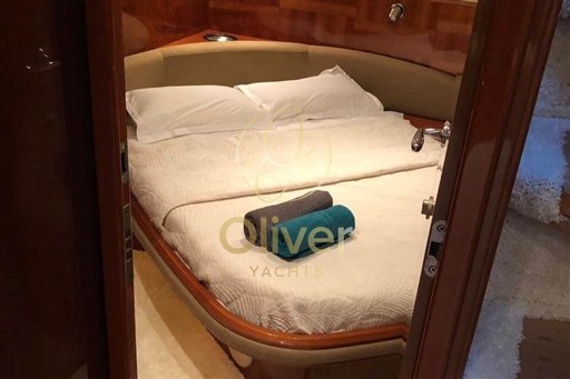 39 VIP Cabin