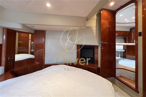 37 Master Cabin