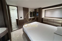 37 Master Cabin