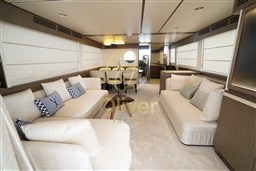 18 Salon