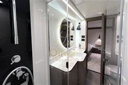 38 Master Cabin