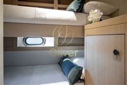 18 Portside-Guest Cabin