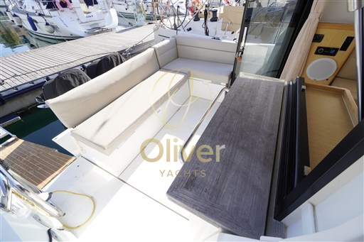 07 Cockpit