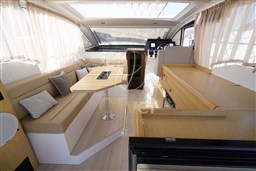 21 Dinette