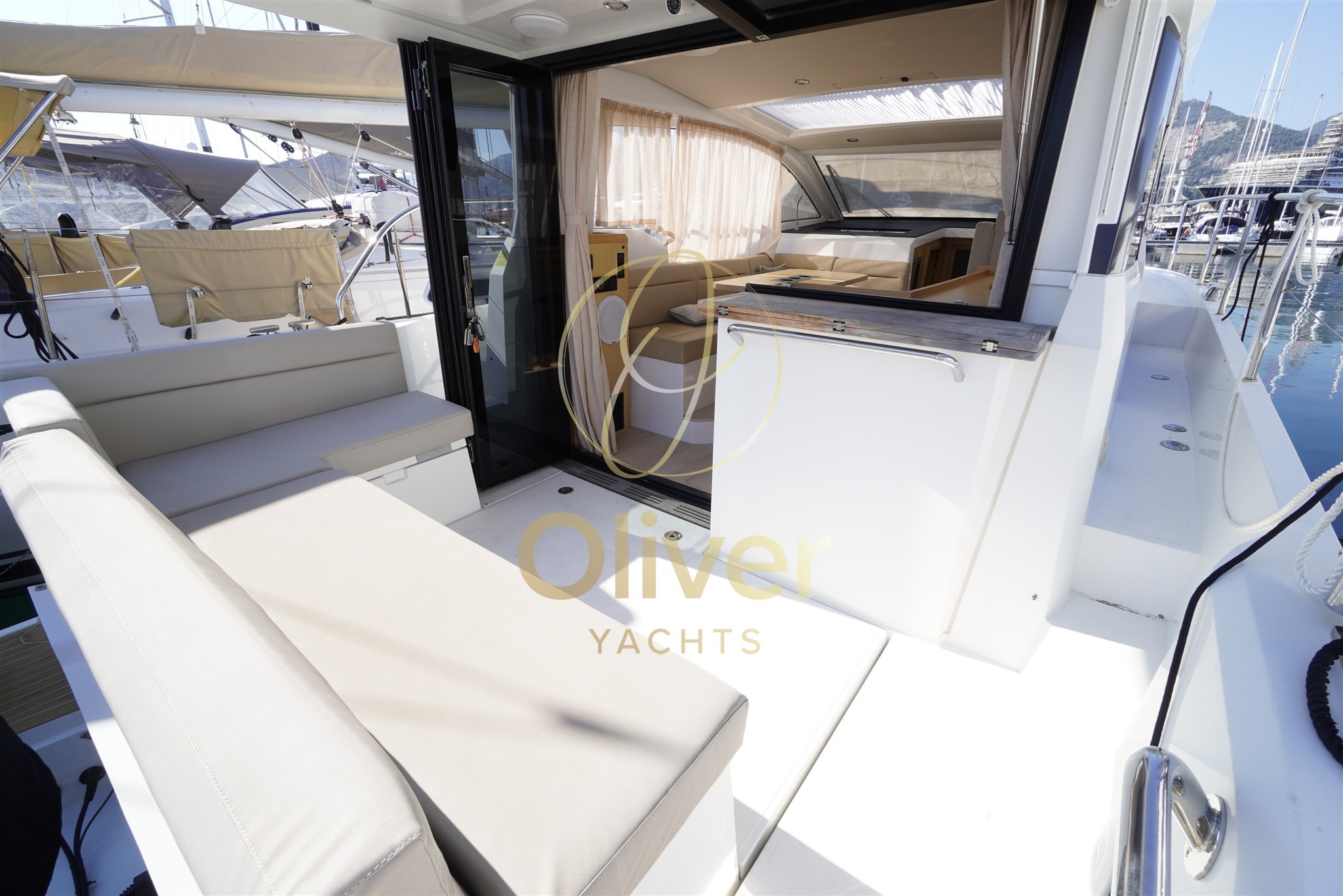 06 Cockpit