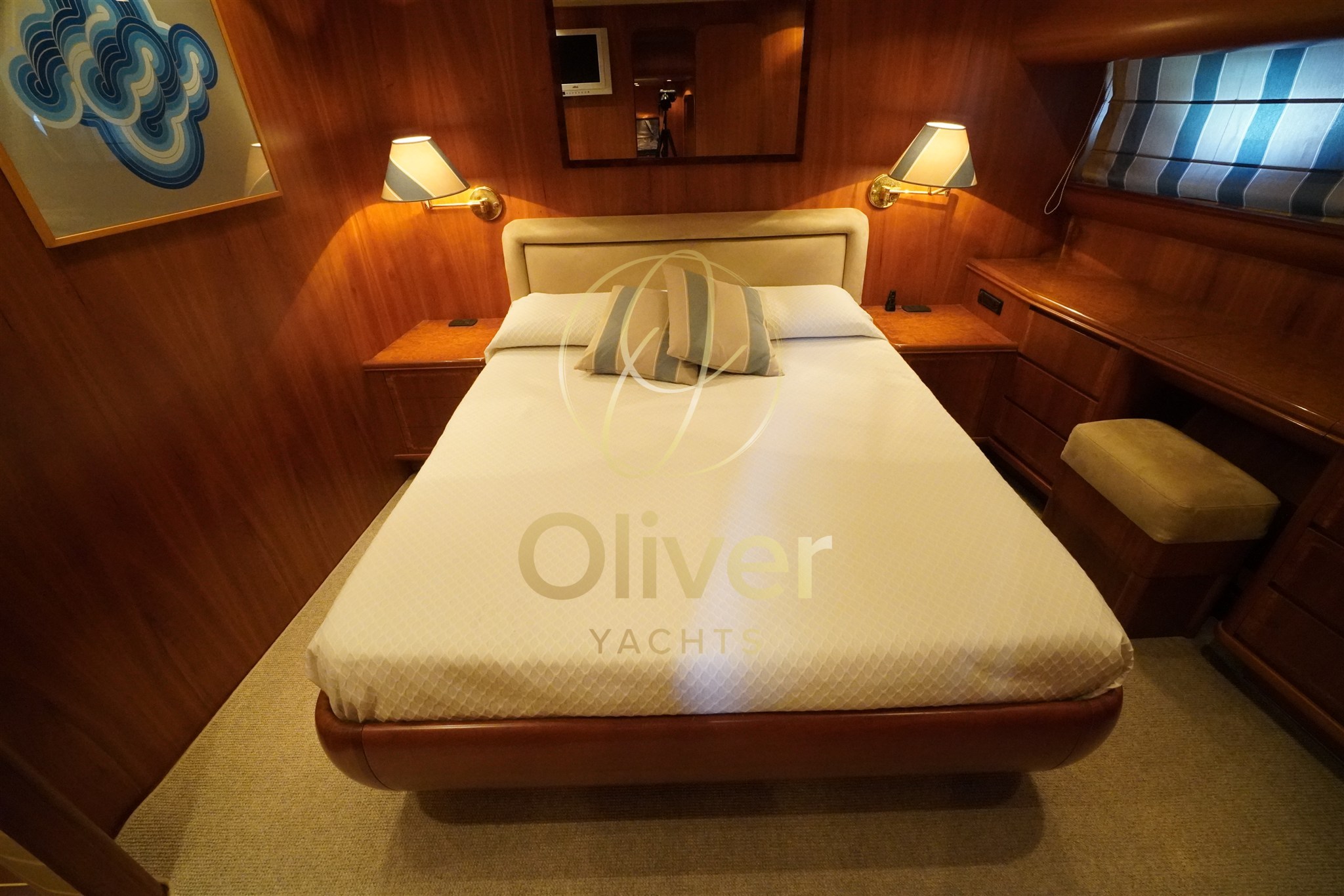 38 VIP Cabin