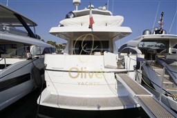 04 Exterior