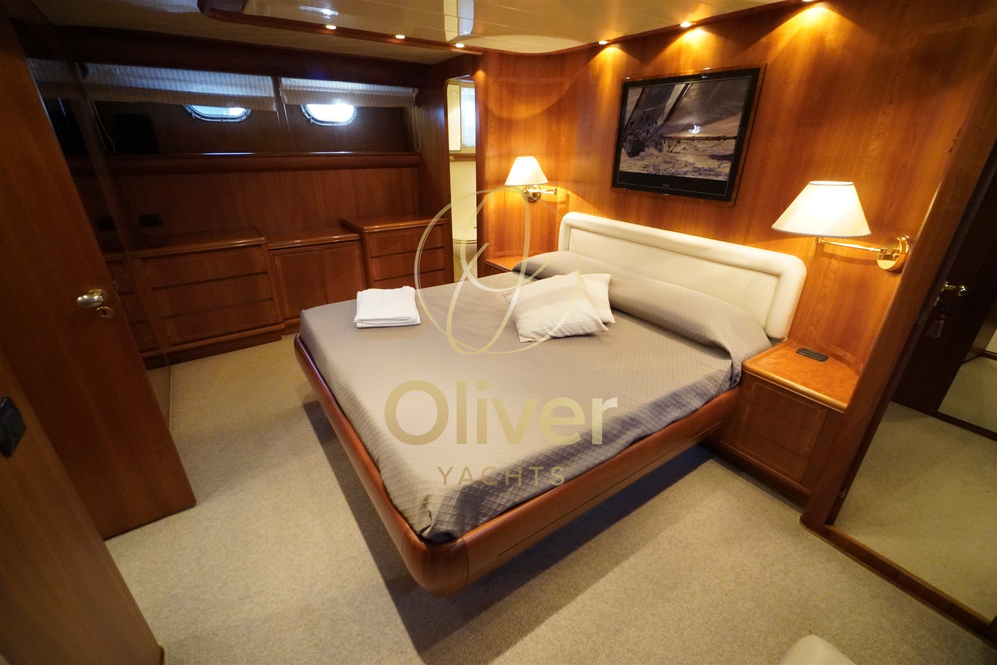 30 Master Cabin