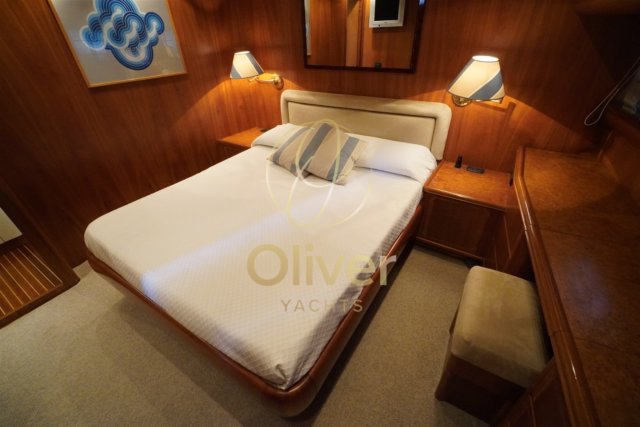 36 VIP Cabin