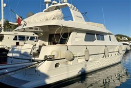 03 Exterior