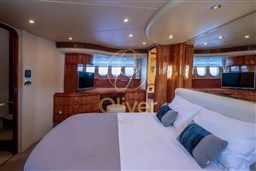 18 Master Cabin