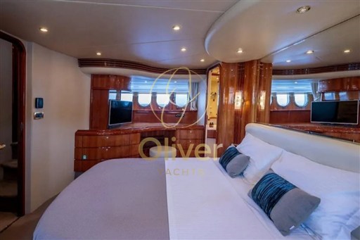 18 Master Cabin