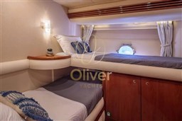 27 Guest Cabin 2