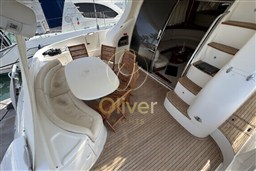 13 Cockpit