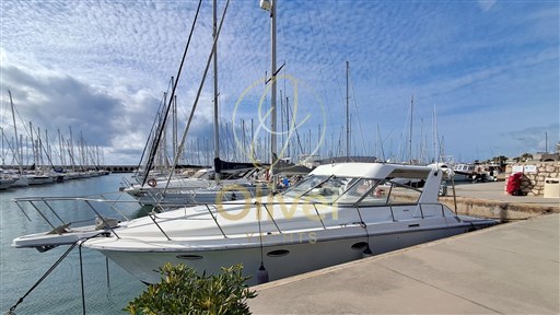 04 Exterior