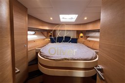 36 Master Cabin