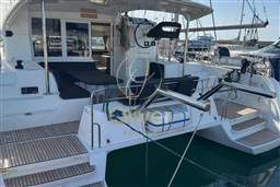 06  Exterior