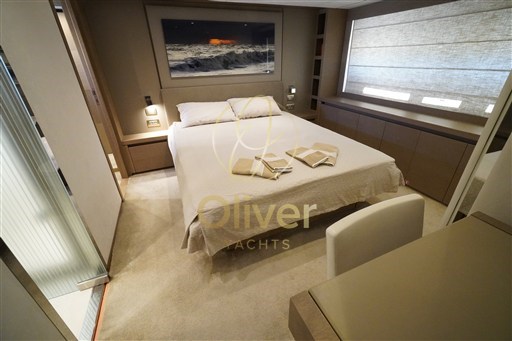 39 VIP Cabin