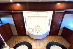 36 Master Cabin Toilette