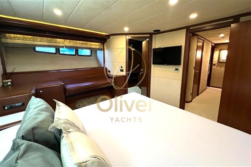 39 VIP Cabin
