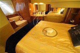 26 Master Cabin