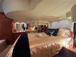 32 Master Cabin