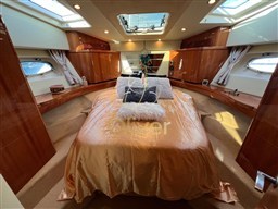 43 VIP Cabin