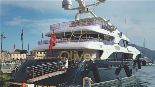04 Exterior