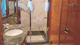 32 Toilette Cabin (3)