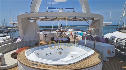 41 Jacuzzi