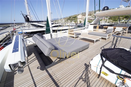 20 Fly Bridge Sunbathing