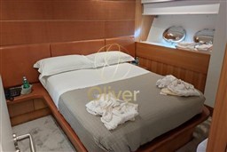 37 VIP Cabin