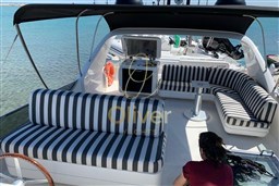 11 Flybridge