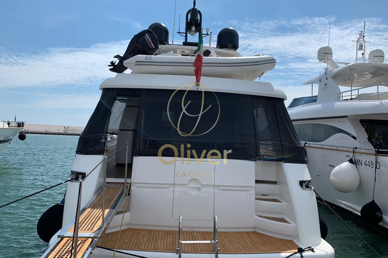 04 Exterior