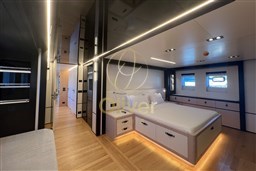 21 Master Cabin