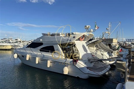 13 Exterior