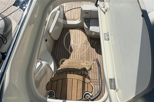 11 Stairs  + Cockpit
