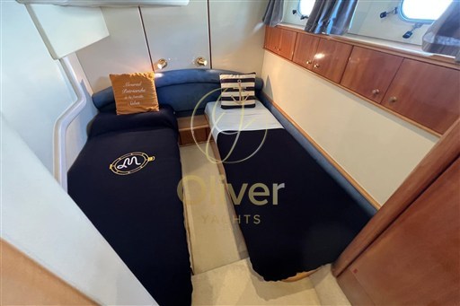 45 Guest Cabin 2