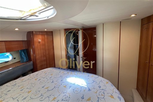 36 Master Cabin
