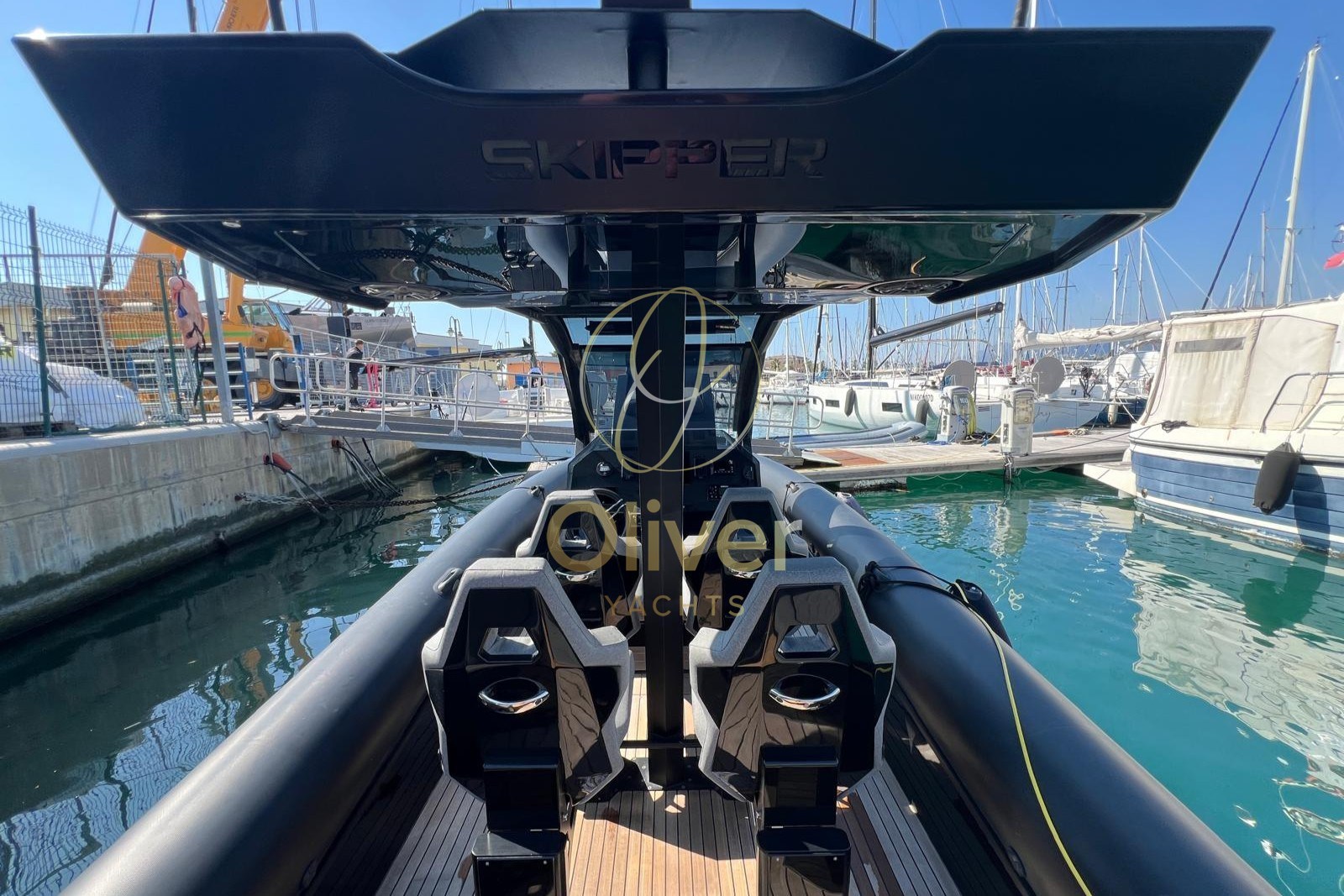 19 Cockpit