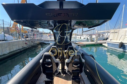 19 Cockpit