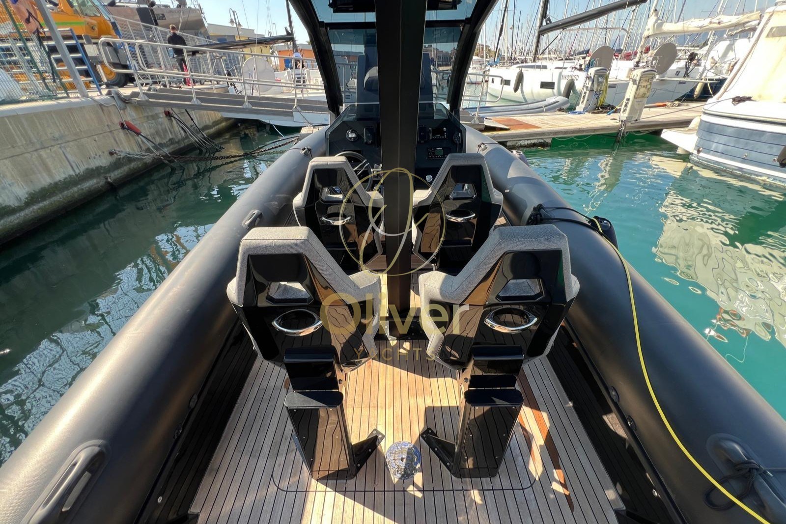 18 Cockpit