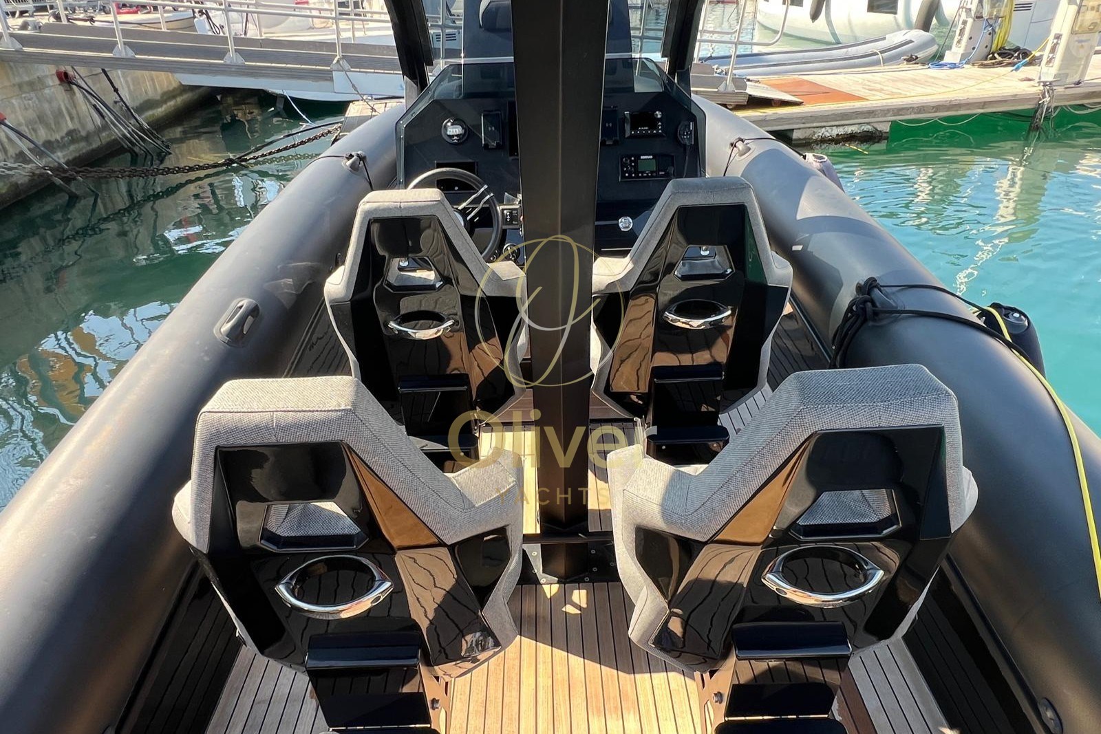 23 Cockpit