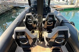 23 Cockpit